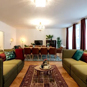  Apartment Elegance