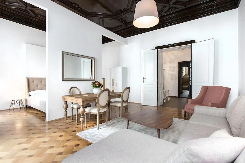 Heymi Apartments In City Center Vienna Austria