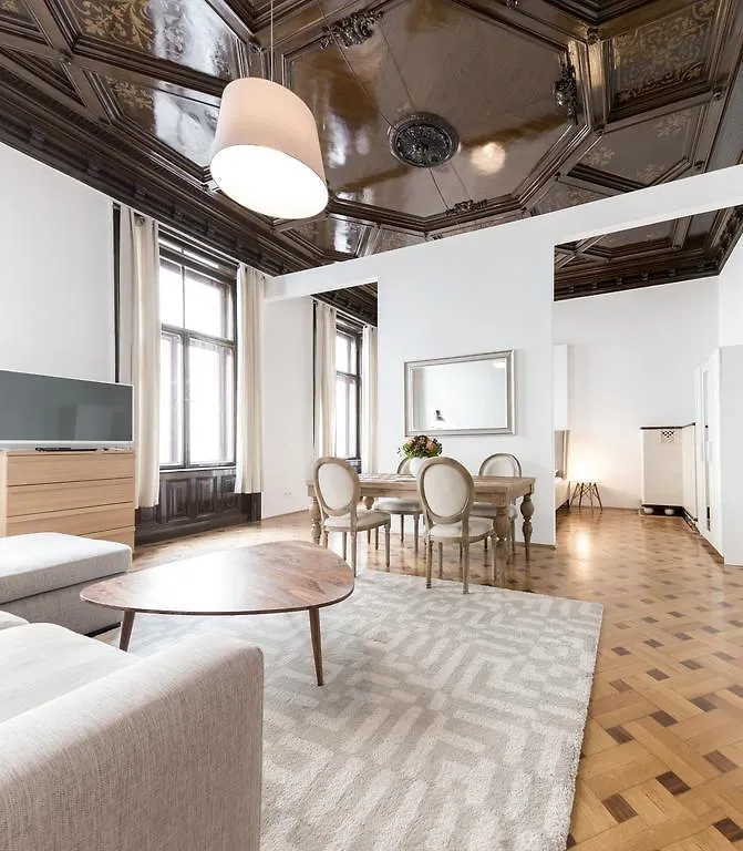 Heymi Apartments In City Center Viena
