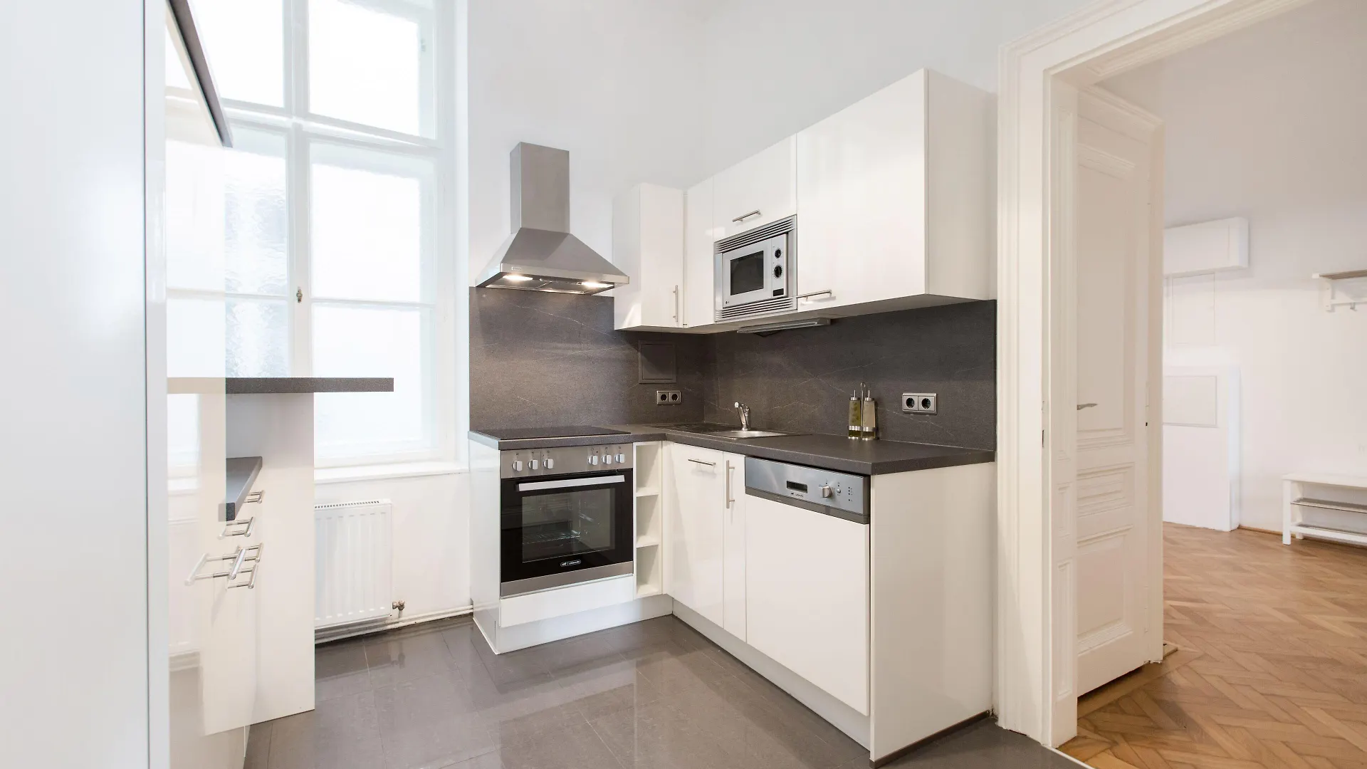 Heymi Apartments In City Center Vienna Austria