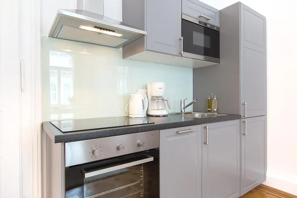 Heymi Apartments In City Center Wenen 0*,